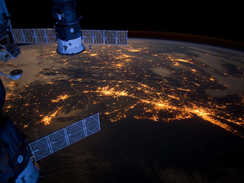 File:New-york-City-SPace.jpg